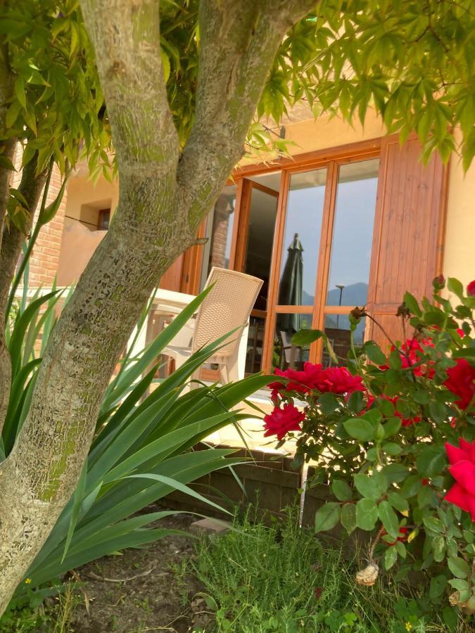 Вілла Casa Simonetta Crone Екстер'єр фото