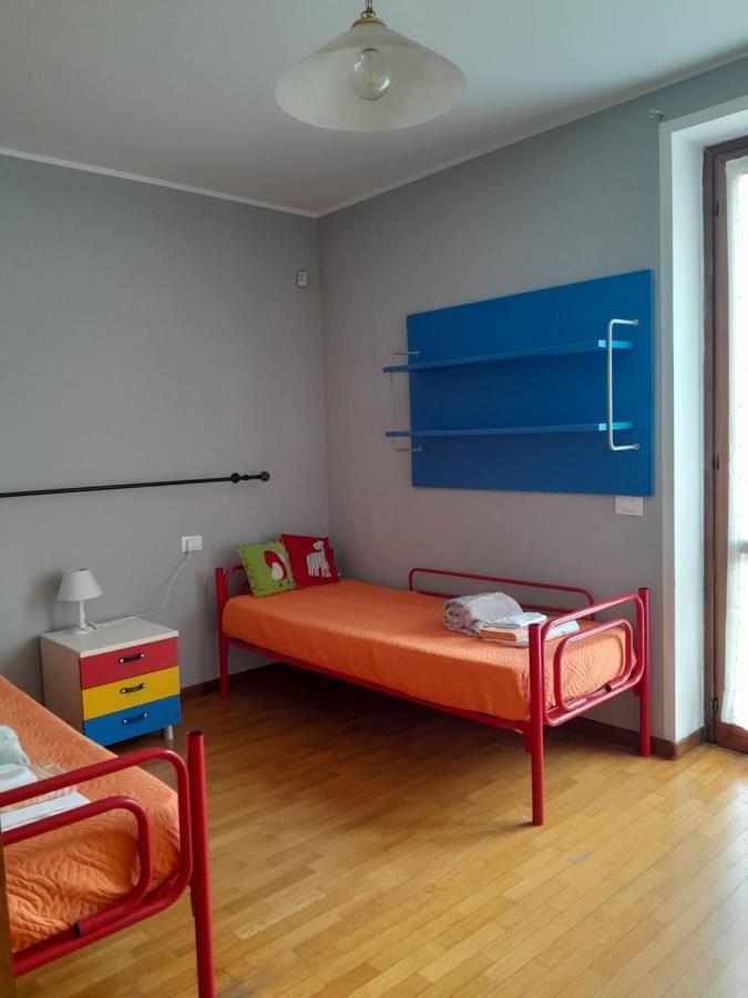 Вілла Casa Simonetta Crone Екстер'єр фото